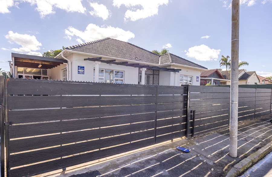 3 Bedroom Property for Sale in Avondale Western Cape